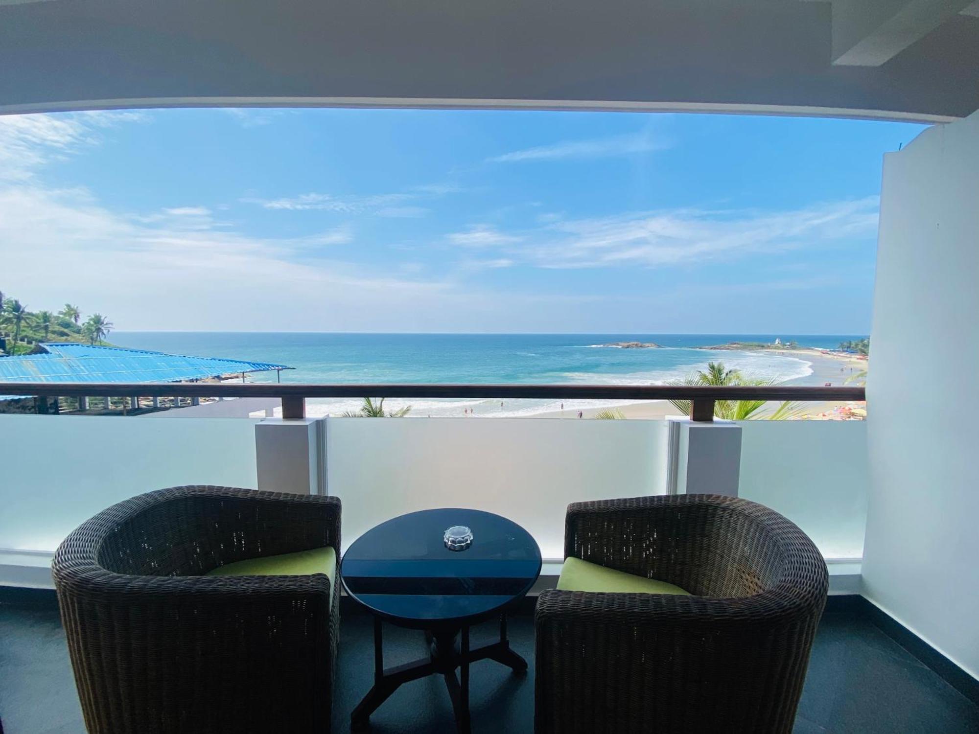 Little Elephant Beach Resort Ковалам Екстериор снимка